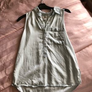 Women’s chambray tank top - Francescas Collections